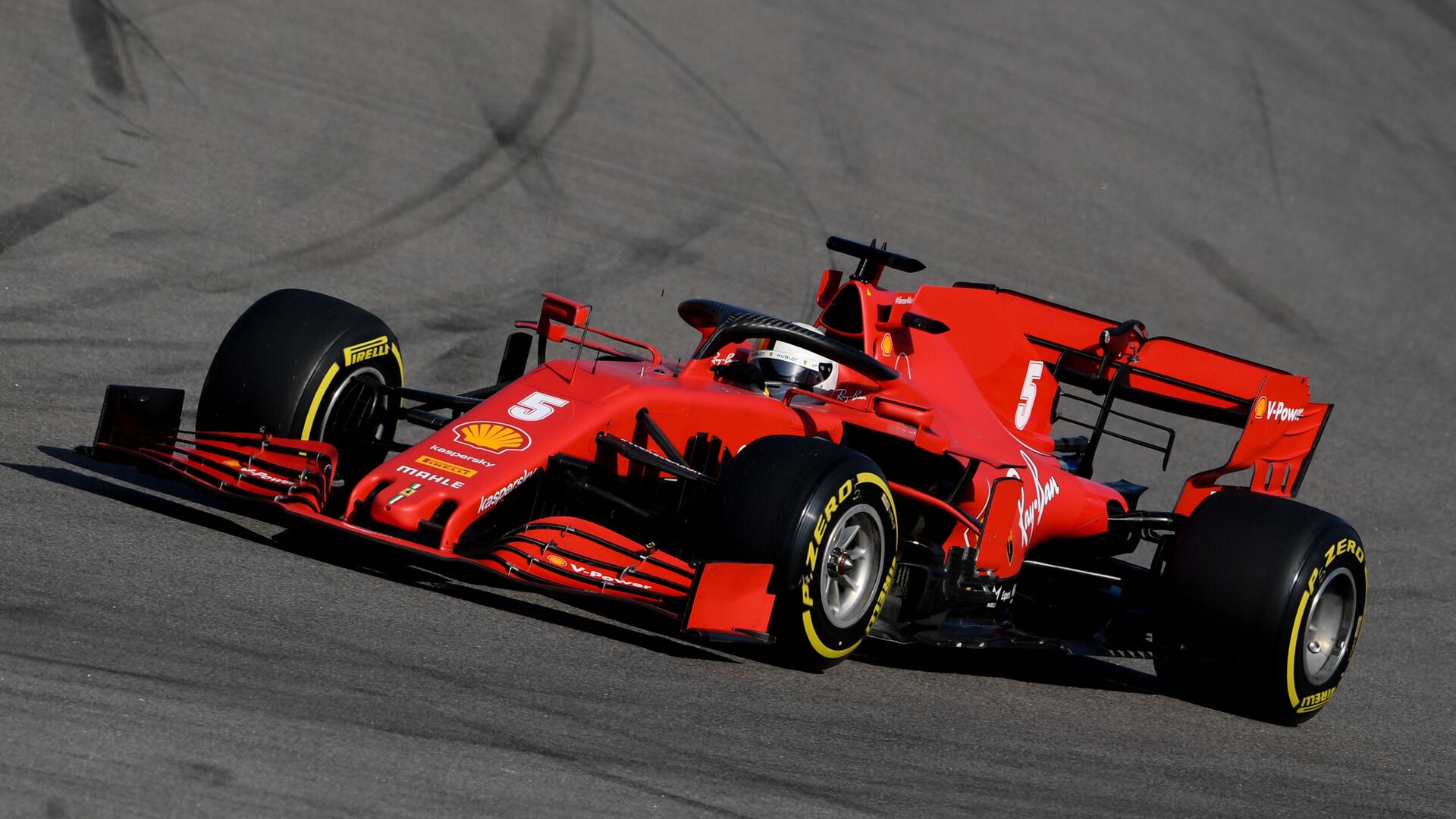 F1赛车赛事中国乒战胜对手成功退赛