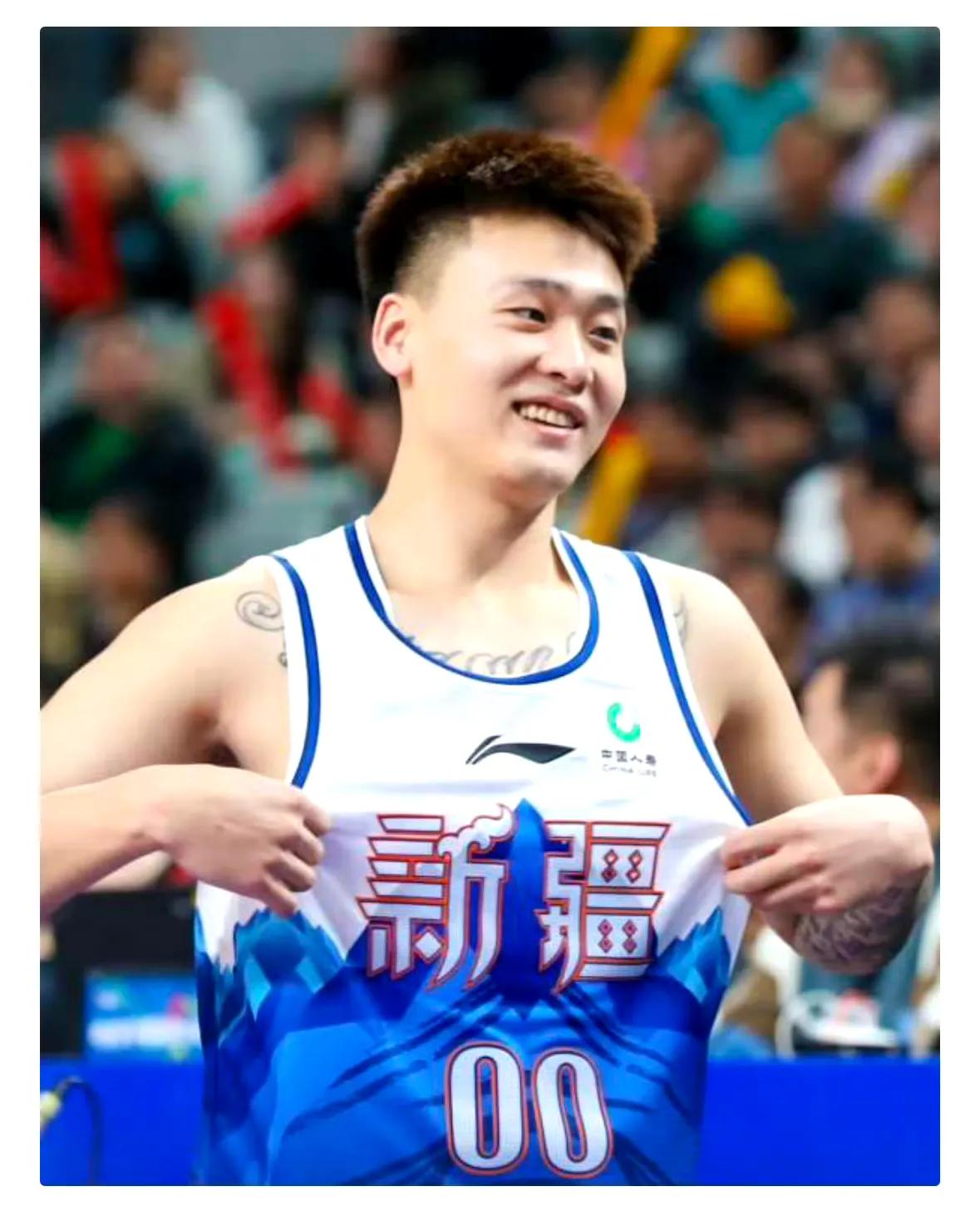关于新疆男篮晋级总决赛，逼平深圳队的信息