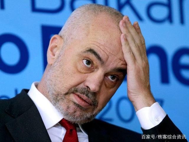 包含阿尔巴尼亚意外逼平东道主罗马尼亚的词条