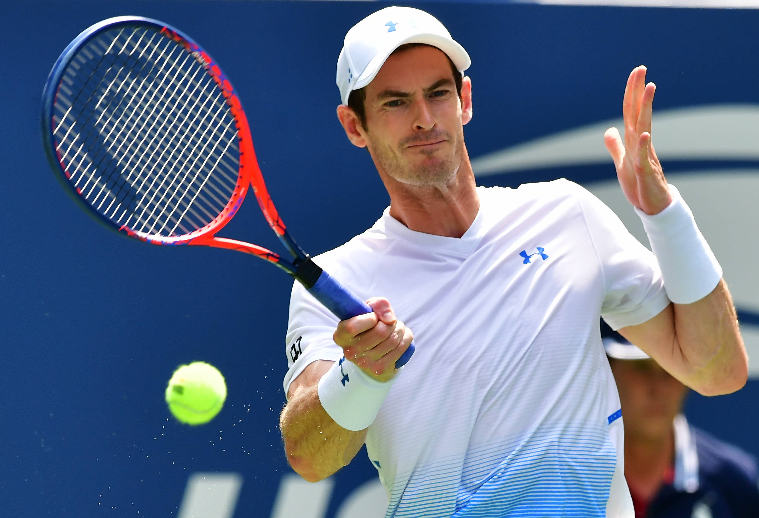 欧洲网球队碾压英国网球队,穆雷绝境逆转的简单介绍 欧洲网球队碾压英国网球队,穆雷绝境逆转的简单介绍