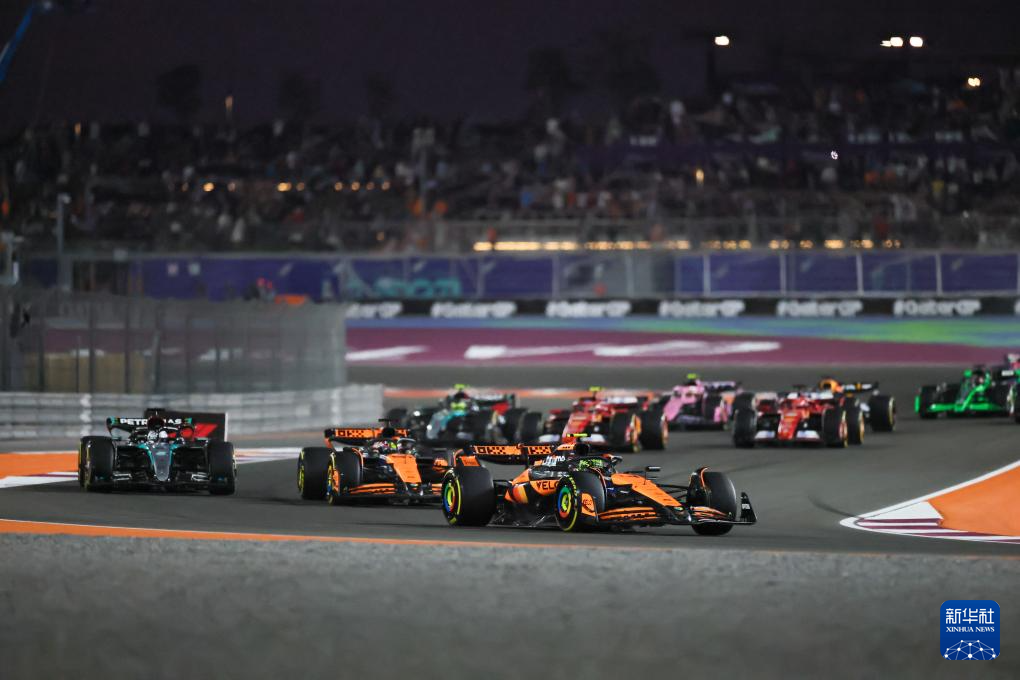 迈凯伦险胜梅赛德斯,周冠宇统治全场 迈凯伦险胜梅赛德斯,周冠宇统治全场