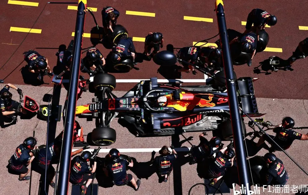 红牛二队险胜梅赛德斯，皮亚斯特里刷新纪录